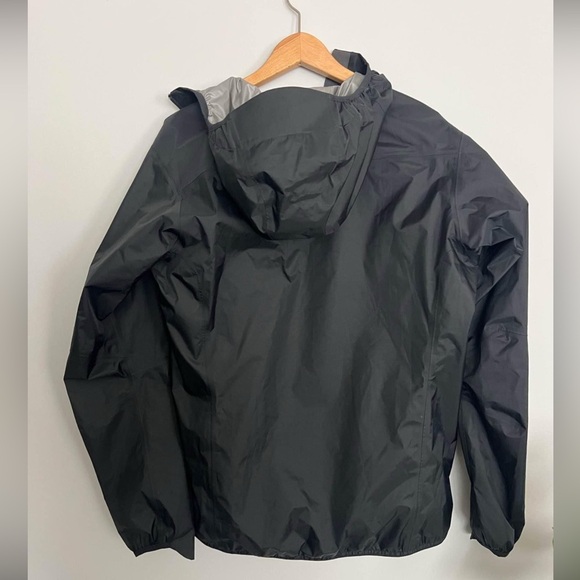 Haglofs L.I.M GTX II Jacket - Womens - Picture 3 of 5